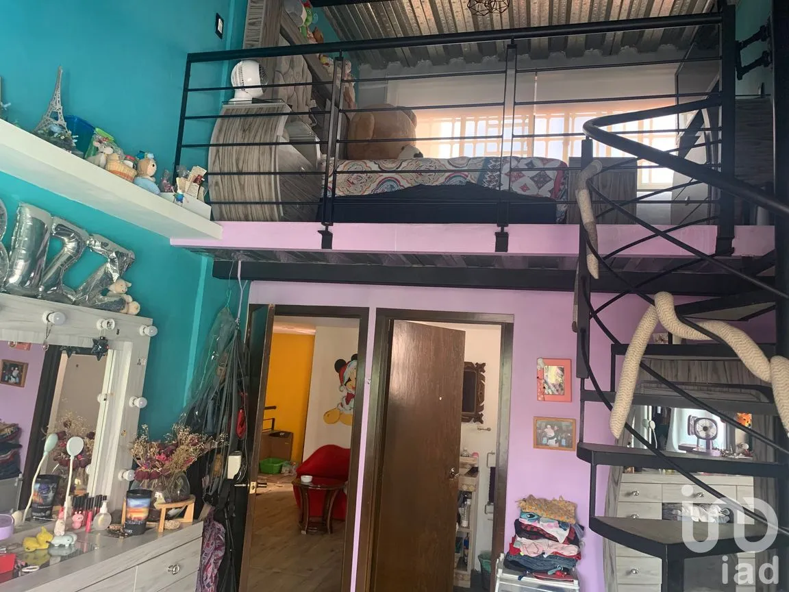 Casa en Venta en San Simón Tolnáhuac, Cuauhtémoc, Ciudad de México | NEX-252033 | iad México | Foto 2 de 9