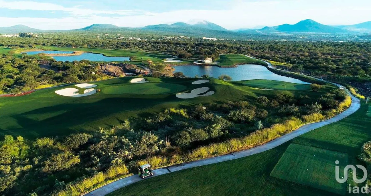 Casa en Venta en Zibatá, El Marqués, Querétaro | NEX-251010 | iad México | Foto 5 de 25