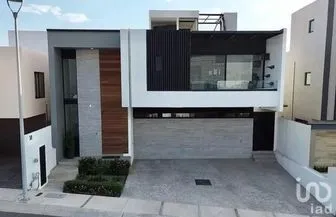 NEX-254054 - Casa en Venta, con 4 recamaras, con 3 baños, con 286 m2 de construcción en Zibatá, CP 76269, Querétaro.