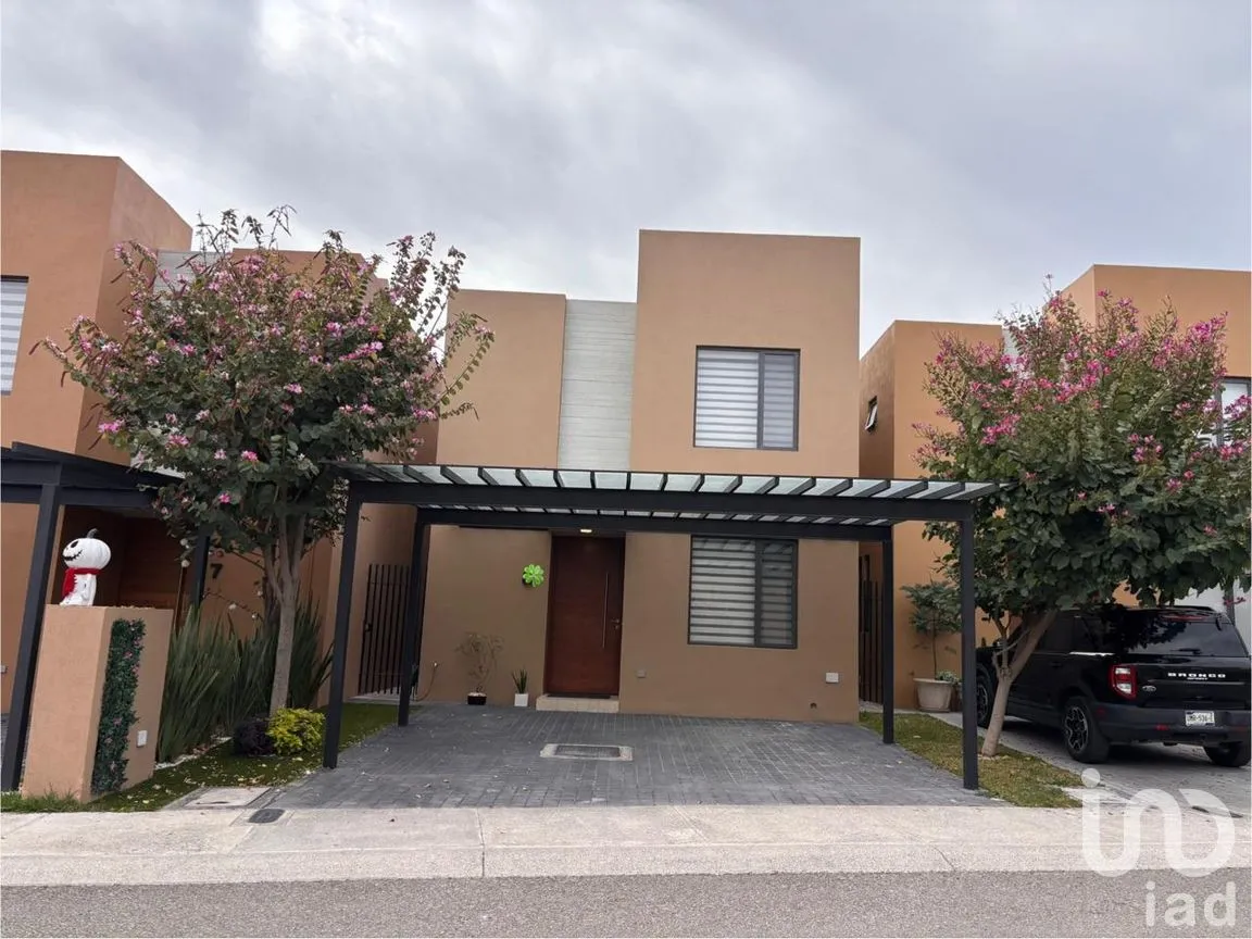 Casa en Venta en Zibatá, El Marqués, Querétaro | NEX-286134 | iad México | Foto 2 de 16