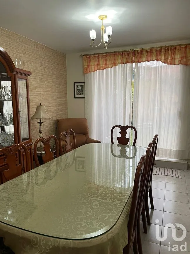 Casa en Venta en Viveros del Valle, Tlalnepantla de Baz, México | NEX-240666 | iad México | Foto 2 de 23