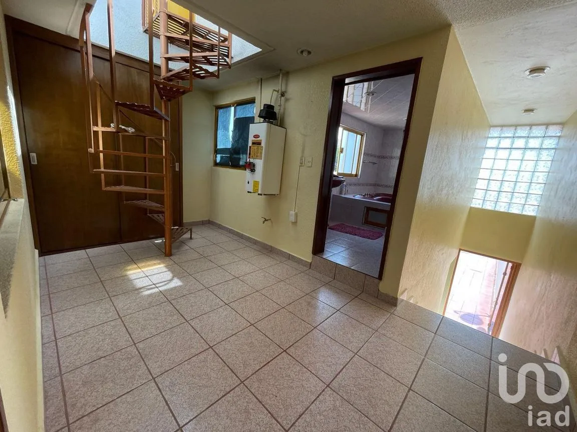 Casa en Venta en El Mirador, Tlalnepantla de Baz, México | NEX-255612 | iad México | Foto 3 de 13