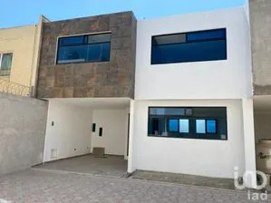 NEX-244900 - Casa en Venta, con 3 recamaras, con 2 baños, con 162 m2 de construcción en Tepeyac, CP 72210, Puebla.