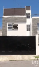 NEX-297188 - Casa en Venta, con 3 recamaras, con 1 baño, con 119 m2 de construcción.