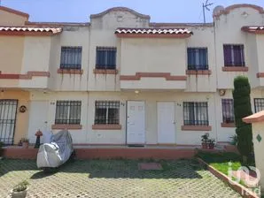 NEX-246954 - Casa en Venta, con 2 recamaras, con 1 baño, con 51 m2 de construcción en Villa del Real, CP 55749, México.
