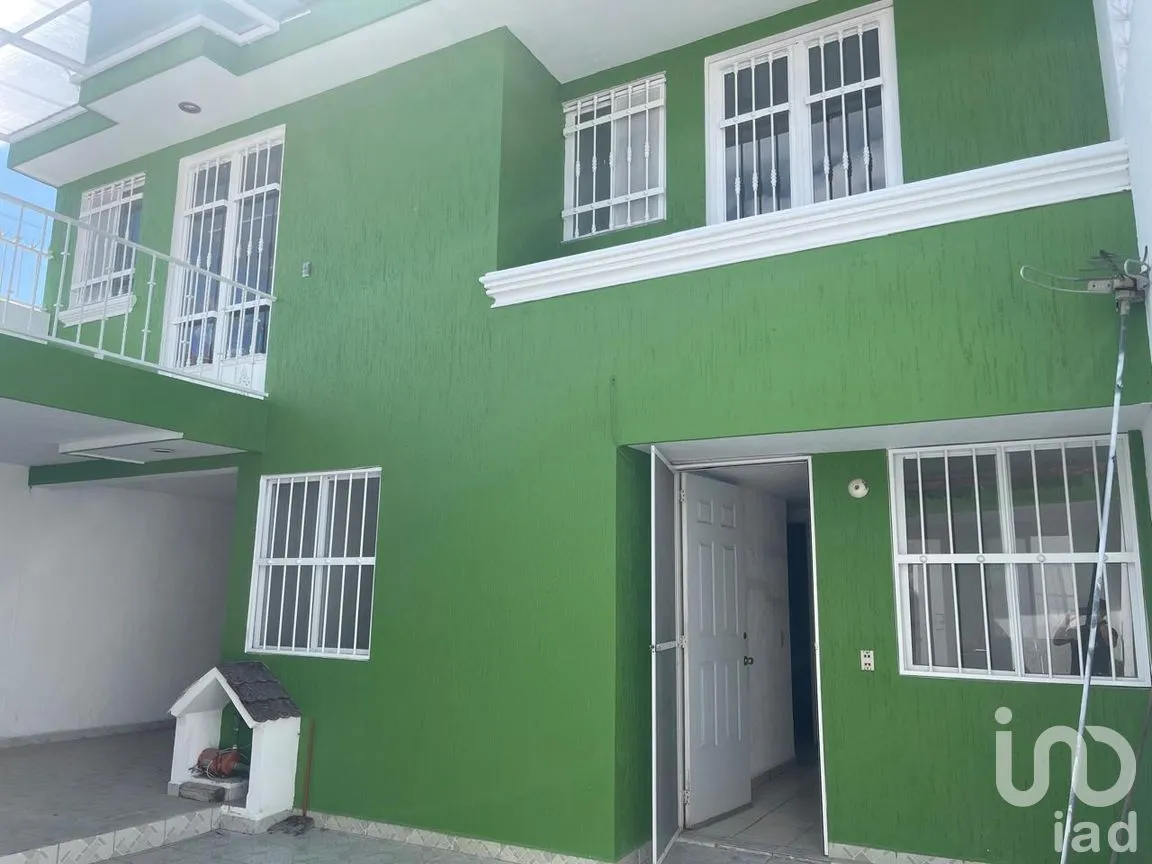 Casa en Venta en Misión del Valle III, Morelia, Michoacán de Ocampo | NEX-242493 | iad México | Foto 2 de 21