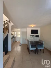NEX-294189 - Casa en Venta, con 3 recamaras, con 1 baño, con 84 m2 de construcción en Castello ll, CP 37545, Guanajuato.