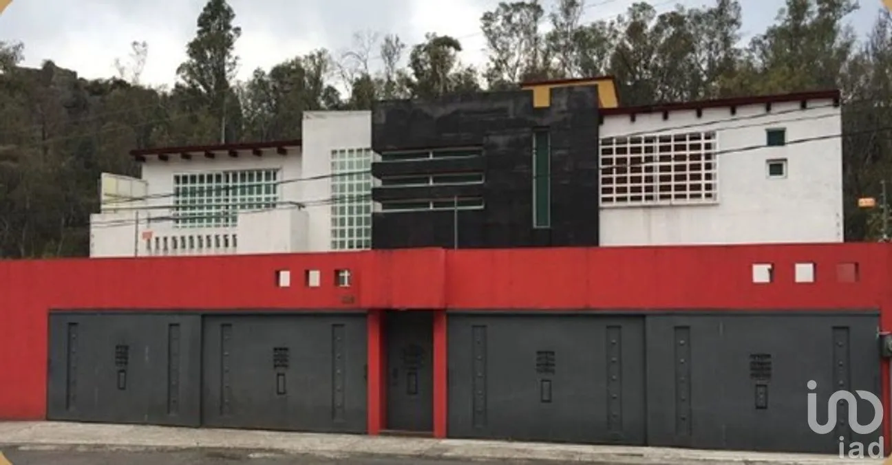 Casa en Venta en Vista del Valle Sección Bosques, Naucalpan de Juárez, México | NEX-234585 | iad México | Foto 2 de 14