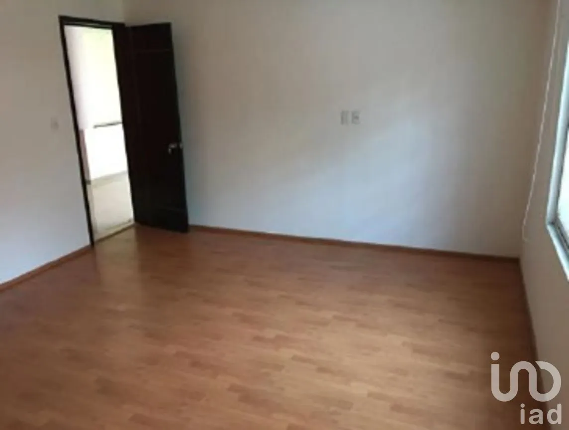 Casa en Venta en Vista del Valle Sección Bosques, Naucalpan de Juárez, México | NEX-234585 | iad México | Foto 10 de 14