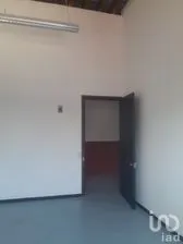 NEX-237930 - Oficina en Renta, con 1 recamara, con 1 baño, con 25 m2 de construcción.