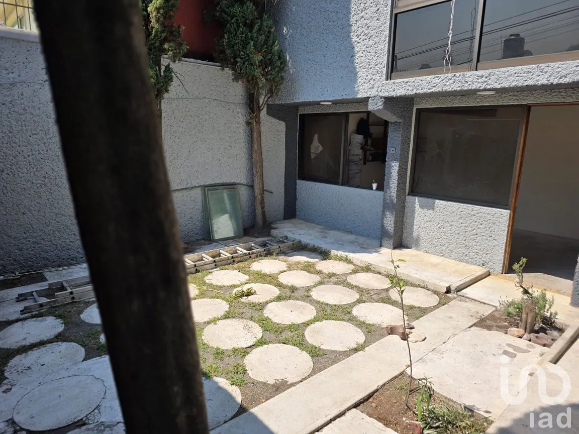 Casa en Venta en Santiago Occipaco, Naucalpan de Juárez, México | NEX-245686 | iad México | Foto 1 de 23