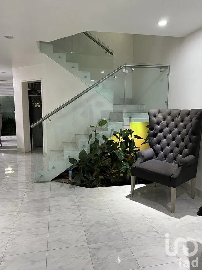 Casa en Venta en Presidentes Ejidales 2a Sección, Coyoacán, Ciudad de México | NEX-249891 | iad México | Foto 8 de 13