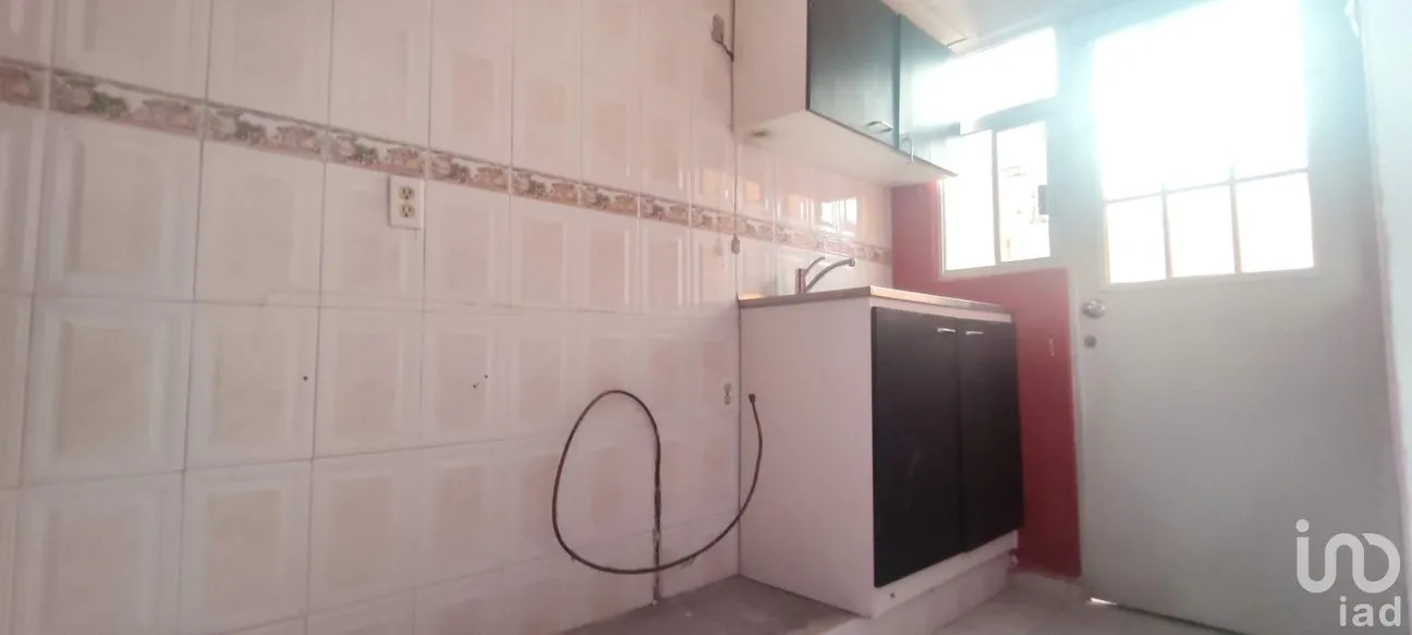 Casa en Venta en Av. Central CROC, Ecatepec de Morelos, México | NEX-157116 | iad México | Foto 5 de 8