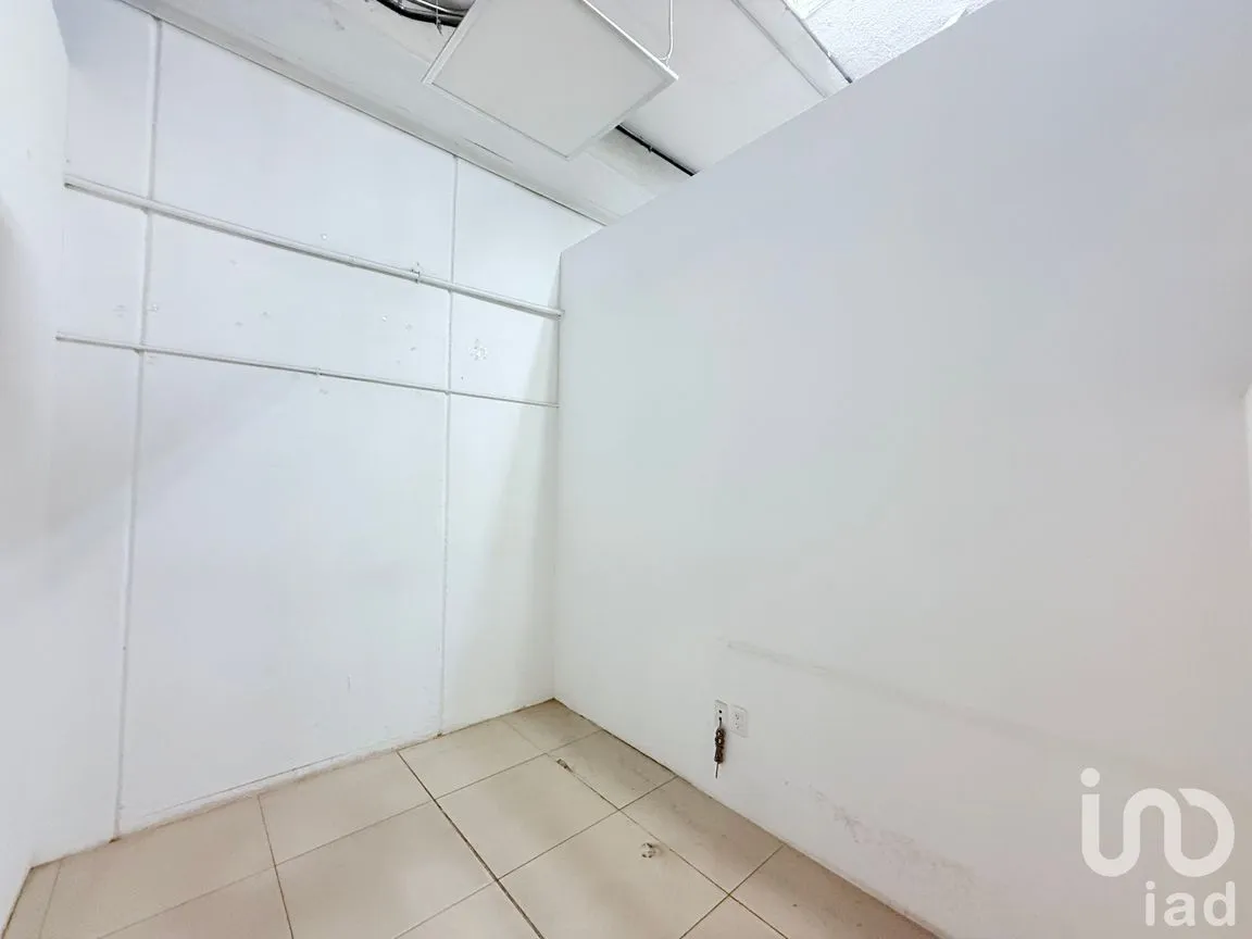 Casa en Venta en San Rafael, Cuauhtémoc, Ciudad de México | NEX-254905 | iad México | Foto 3 de 3