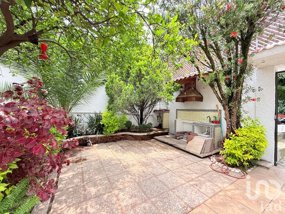 Casa en Venta en Pedregal de Santa Úrsula, Coyoacán, Ciudad de México | NEX-256711 | iad México | Foto 2 de 34