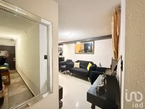 NEX-285480 - Casa en Venta, con 3 recamaras, con 2 baños, con 150 m2 de construcción en La Joya Chica, CP 54020, México.