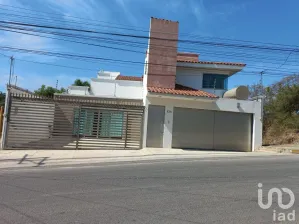NEX-162192 - Casa en Venta, con 3 recamaras, con 2 baños, con 450 m2 de construcción en Plan de Ayala Ampliación Sur, CP 29057, Chiapas.