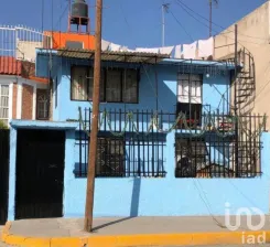 NEX-158153 - Casa en Venta, con 3 recamaras, con 2 baños, con 107 m2 de construcción en Unidad Vicente Guerrero, CP 09200, Ciudad de México.