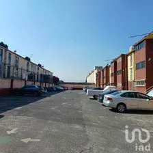 NEX-292054 - Departamento en Renta, con 2 recamaras, con 1 baño, con 55 m2 de construcción en Granjas Estrella, CP 09880, Ciudad de México.
