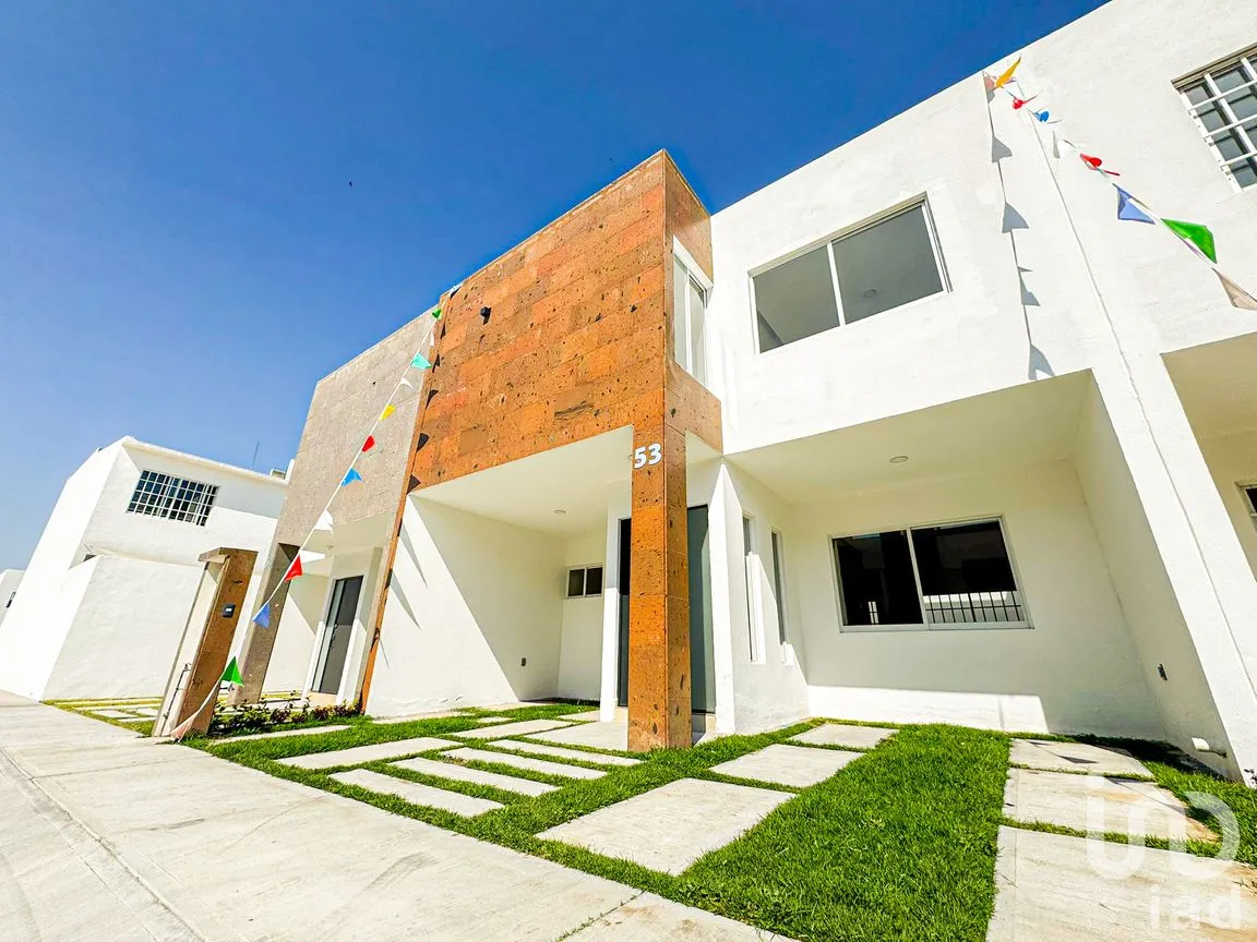 Casa en Venta en Centro, San Juan del Río, Querétaro | NEX-238466 | iad México | Foto 1 de 12