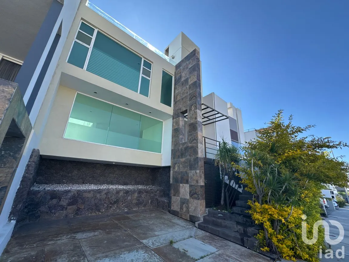 Casa en Venta en Zibatá, El Marqués, Querétaro | NEX-262893 | iad México | Foto 1 de 15