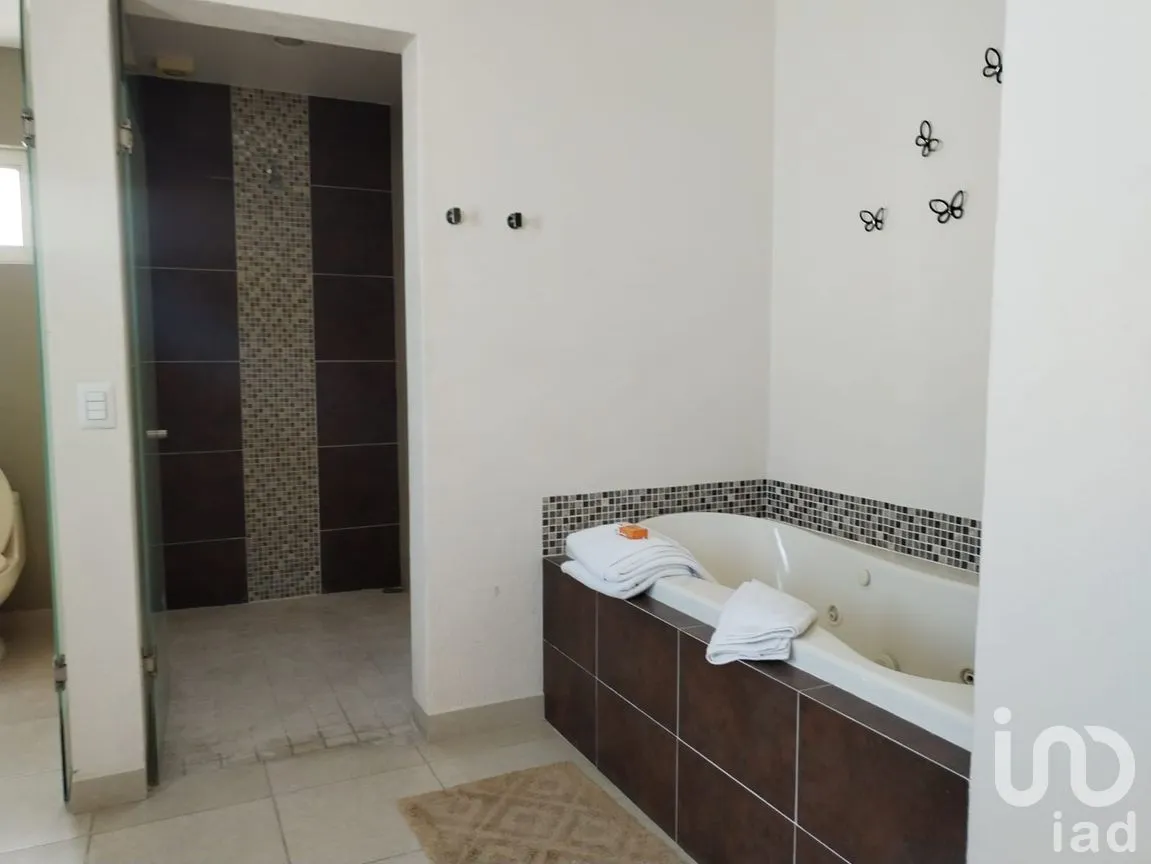 Casa en Venta en Los Girasoles, Tequisquiapan, Querétaro | NEX-263558 | iad México | Foto 8 de 16