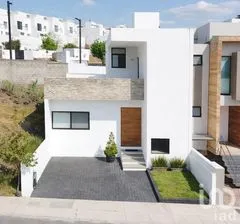 NEX-299498 - Casa en Renta, con 3 recamaras, con 2 baños, con 150 m2 de construcción en Lomas de San Juan, CP 76806, Querétaro.