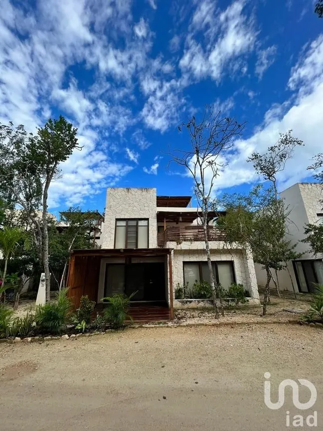 Casa en Renta en Tulum Centro, Tulum, Quintana Roo | NEX-162590 | iad México | Foto 2 de 28