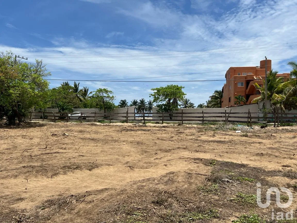 Terreno en Venta en Playa Blanca, Zihuatanejo de Azueta, Guerrero | NEX-252448 | iad México | Foto 6 de 9