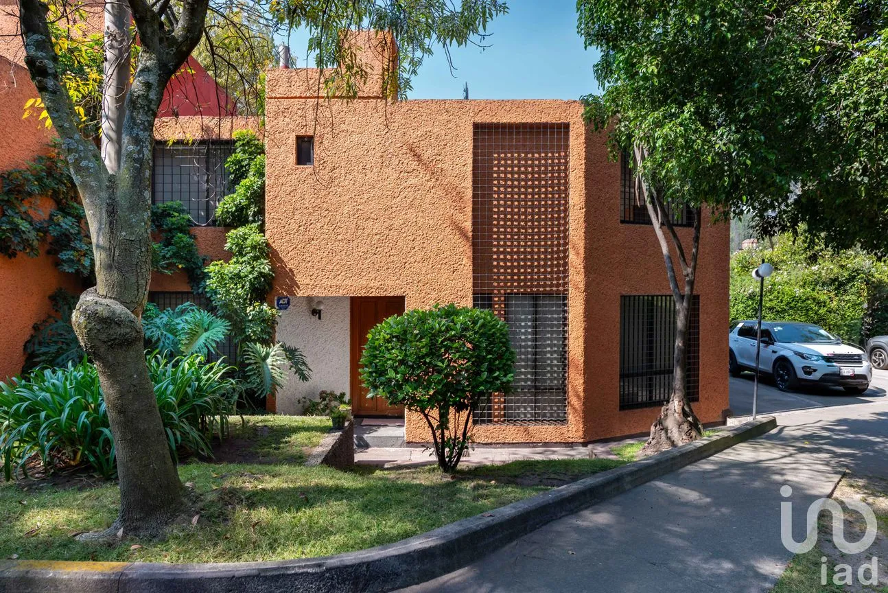 Casa en Venta en Lomas de San Ángel Inn, Álvaro Obregón, Ciudad de México | NEX-263798 | iad México | Foto 2 de 29