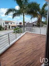 NEX-203193 - Casa en Renta, con 5 recamaras, con 5 baños, con 330 m2 de construcción en Aqua Residencial, CP 77560, Quintana Roo.