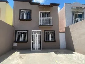 NEX-172551 - Casa en Renta, con 3 recamaras, con 2 baños, con 82 m2 de construcción en Colonial del Valle, CP 32553, Chihuahua.