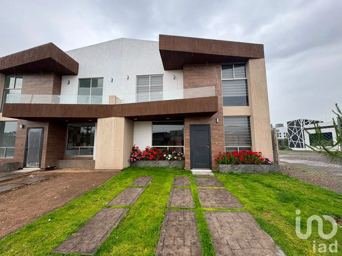 Casa en Venta en Las Águilas, Mineral de la Reforma, Hidalgo | NEX-301541 | iad México | Foto 1 de 18