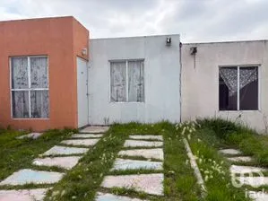 NEX-302875 - Casa en Venta, con 2 recamaras, con 1 baño, con 60 m2 de construcción.