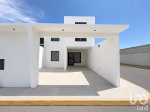 NEX-306144 - Casa en Venta, con 2 recamaras, con 1 baño, con 72 m2 de construcción.