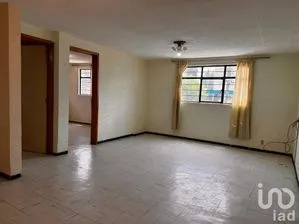 NEX-216857 - Departamento en Renta, con 2 recamaras, con 1 baño, con 94 m2 de construcción.