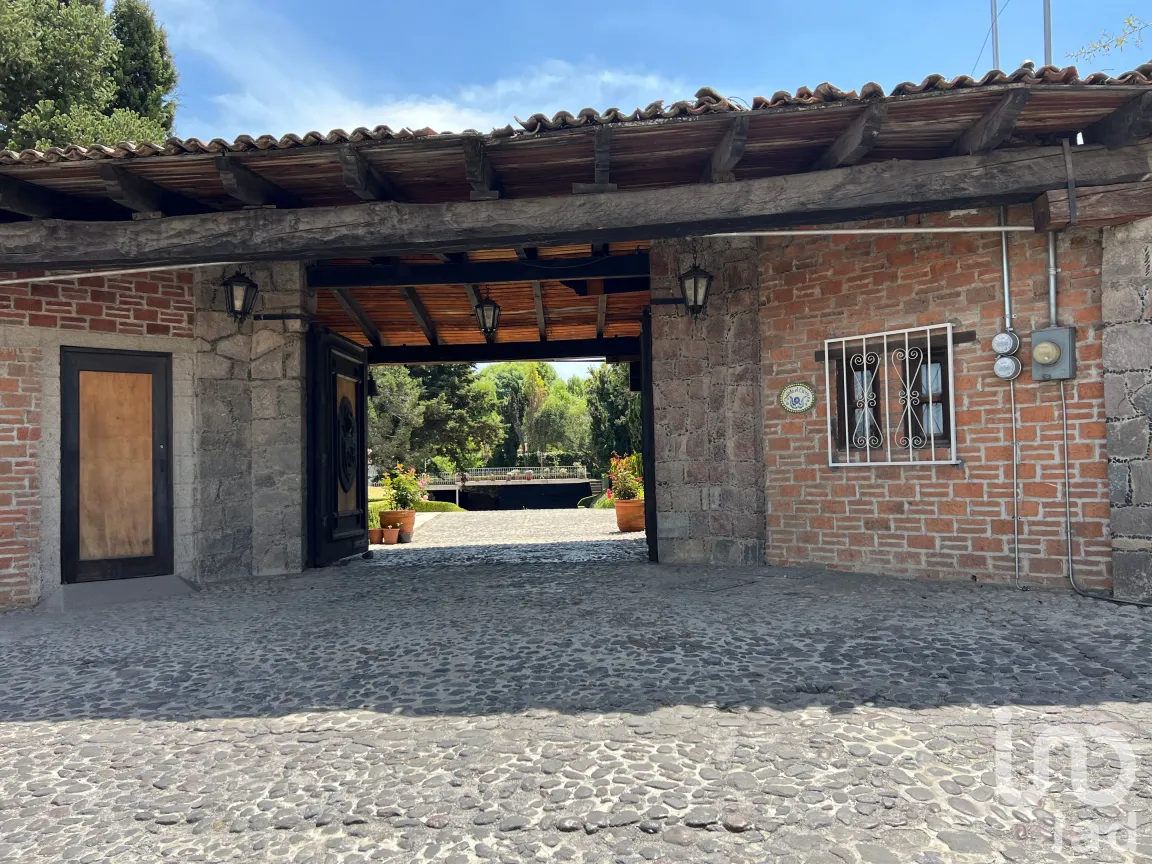 Casa en Venta en Cacalomacán Centro, Toluca, México | NEX-165357 | iad México | Foto 2 de 25