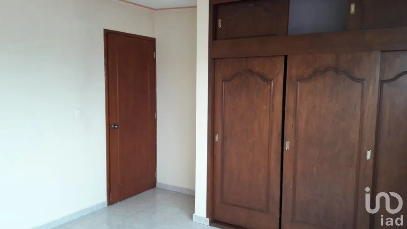 Casa en Venta en Santa Ana Tlapaltitlán, Toluca, México | NEX-178546 | iad México | Foto 9 de 15