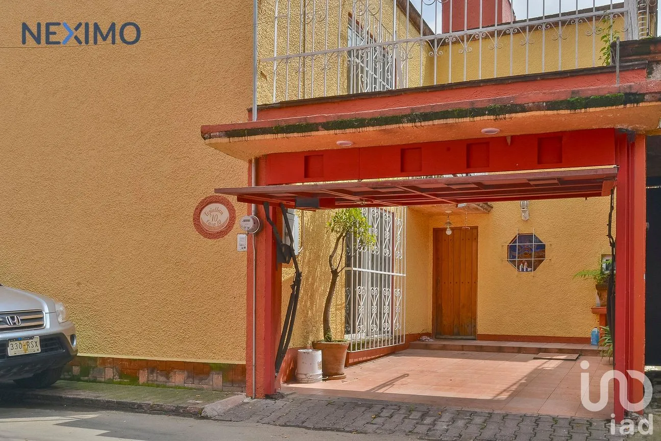 Casa en Venta en San Lucas, Coyoacán, Ciudad de México | NEX-1446 | iad México | Foto 2 de 22