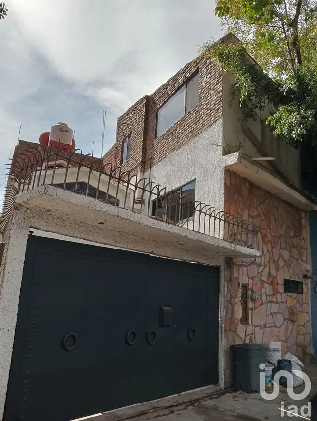 Casa en Venta en Residencial Villa Coapa, Tlalpan, Ciudad de México | NEX-191092 | iad México | Foto 2 de 22