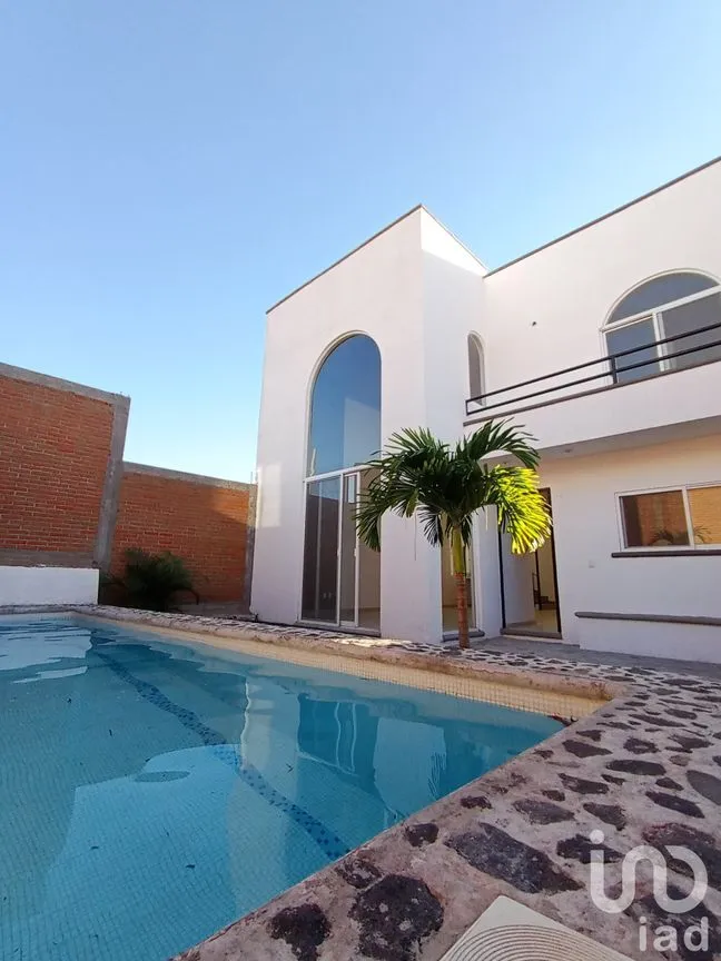 Casa en Venta en Lomas de Cocoyoc, Atlatlahucan, Morelos | NEX-194303 | iad México | Foto 1 de 11