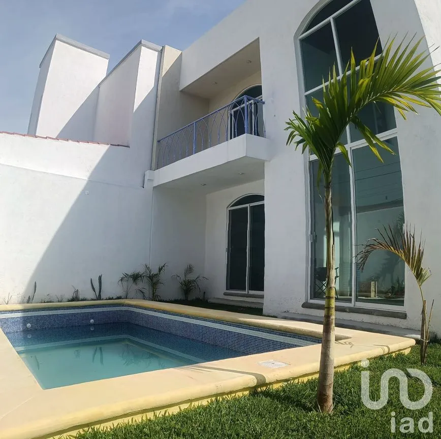 Casa en Venta en Oaxtepec Centro, Yautepec, Morelos | NEX-222043 | iad México | Foto 3 de 7