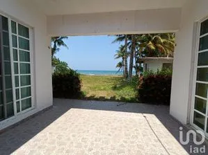 NEX-212953 - Casa en Venta, con 3 recamaras, con 2 baños, con 121 m2 de construcción en El Zapote, CP 95263, Veracruz de Ignacio de la Llave.