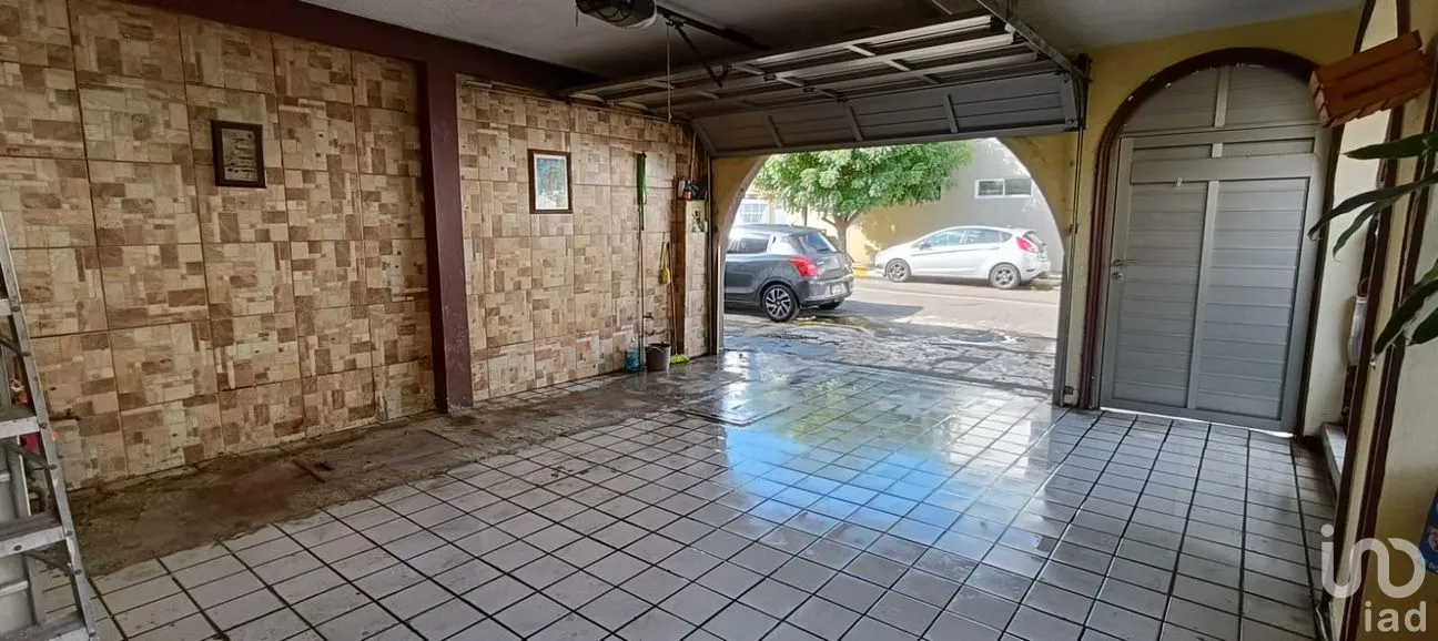 Casa en Venta en Flores Del Valle, Veracruz, Veracruz de Ignacio de la Llave | NEX-265476 | iad México | Foto 1 de 27