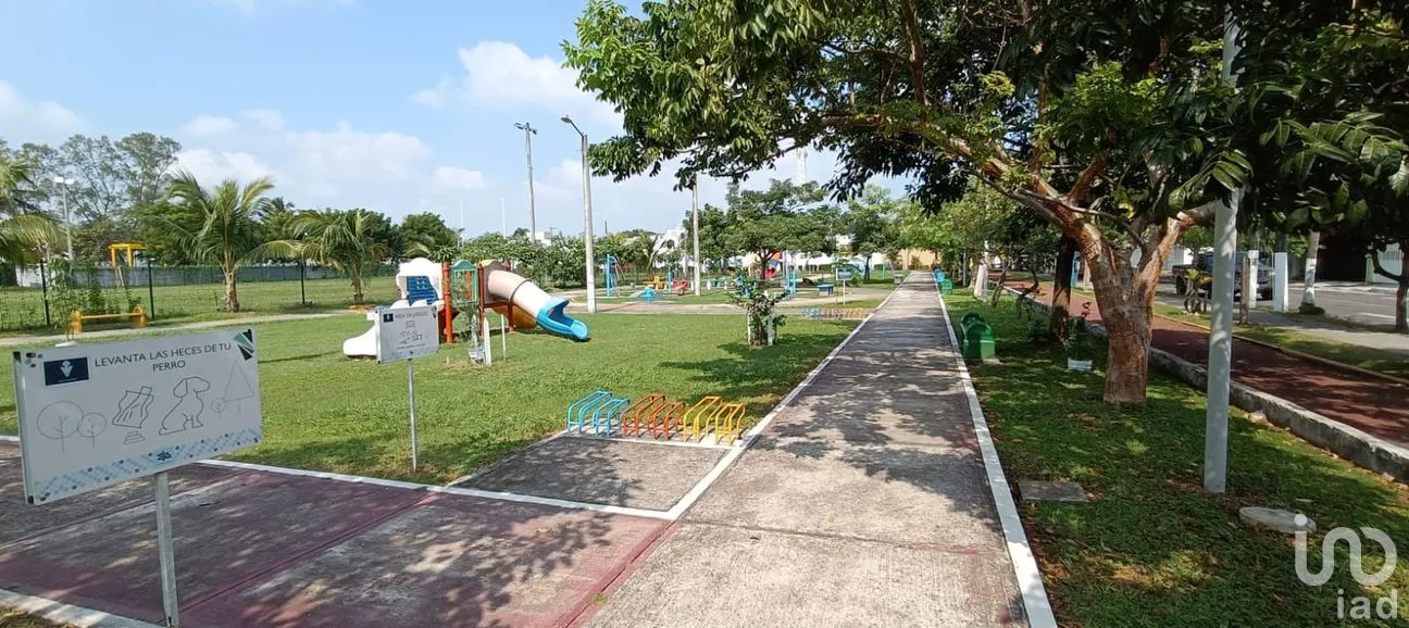Casa en Venta en Flores Del Valle, Veracruz, Veracruz de Ignacio de la Llave | NEX-265476 | iad México | Foto 26 de 27