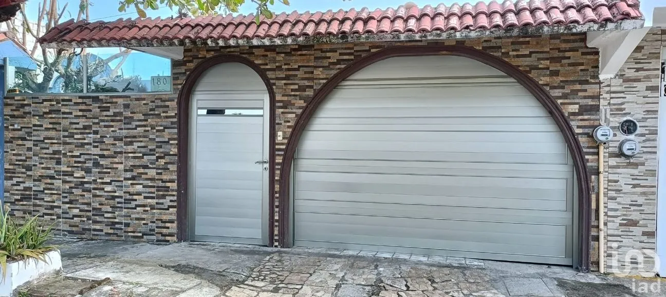 Casa en Venta en Flores Del Valle, Veracruz, Veracruz de Ignacio de la Llave | NEX-265476 | iad México | Foto 6 de 27