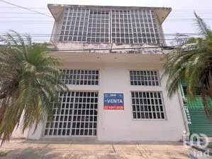 NEX-297874 - Edificio en Venta, con 3 recamaras, con 3 baños, con 331 m2 de construcción en Ejidal Jose Cardel, CP 91680, Veracruz de Ignacio de la Llave.