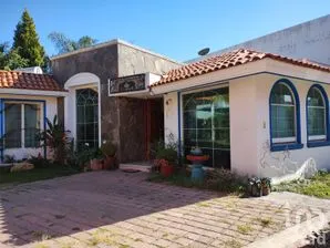 NEX-257310 - Casa en Renta, con 3 recamaras, con 2 baños, con 152 m2 de construcción en Lázaro Cárdenas, CP 72805, Puebla.