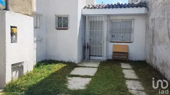 NEX-261324 - Casa en Venta, con 1 recamara, con 1 baño, con 39 m2 de construcción en San Diego Linares, CP 50206, México.