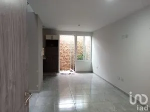 NEX-179100 - Departamento en Renta, con 3 recamaras, con 2 baños, con 99 m2 de construcción en Los Gavilanes, CP 72580, Puebla.